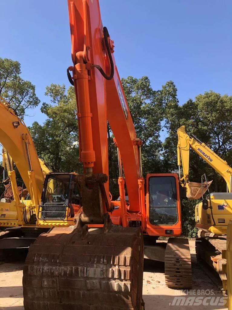 Doosan 225 LC Гусеничні екскаватори
