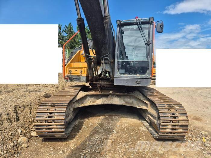 Volvo BM EC300E Гусеничні екскаватори