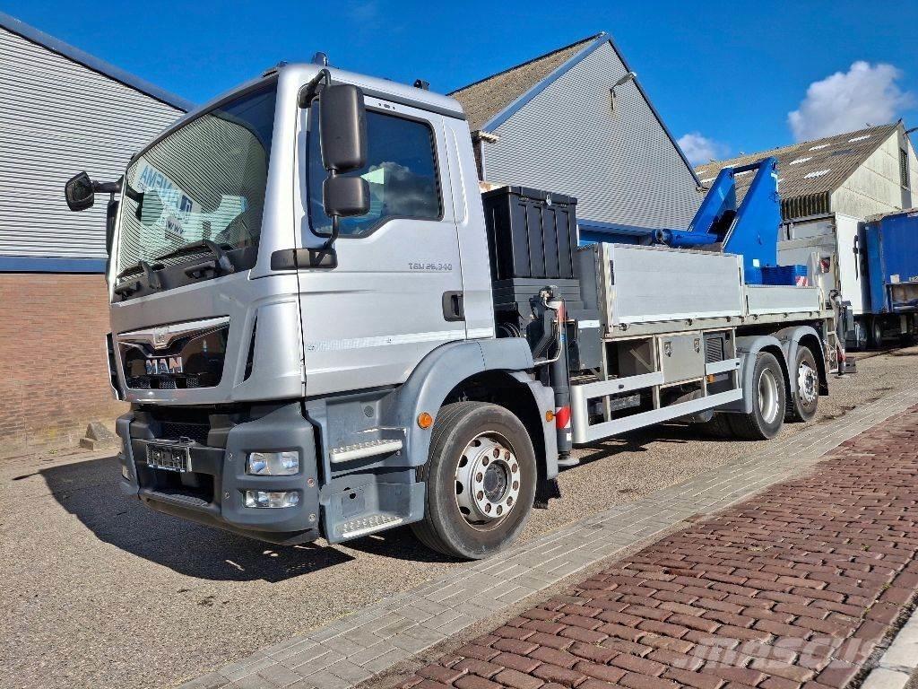 MAN TGM 26.340 6x2 Фургони
