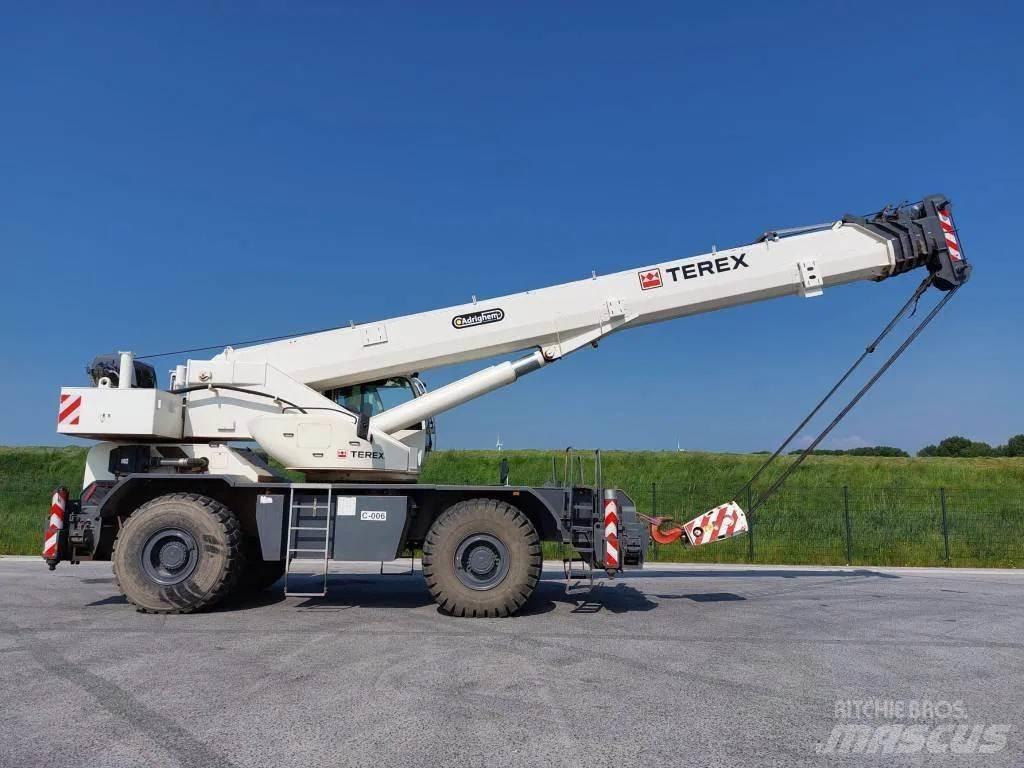 Terex RT90 автокрани всюдиходи
