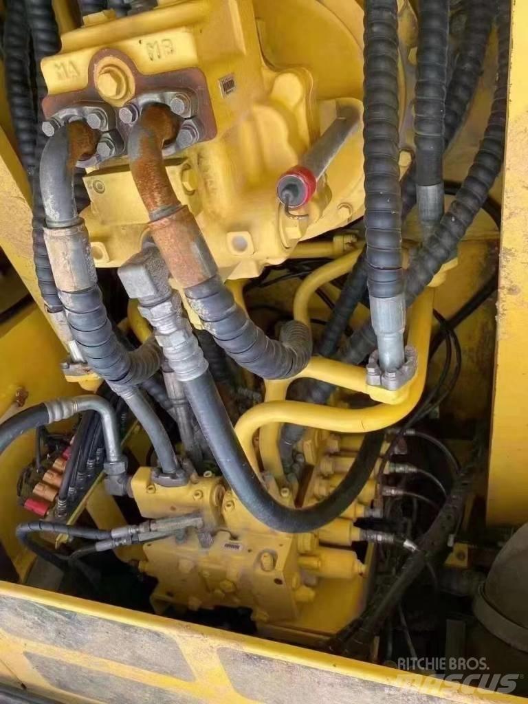 Komatsu pc360 Гусеничні екскаватори