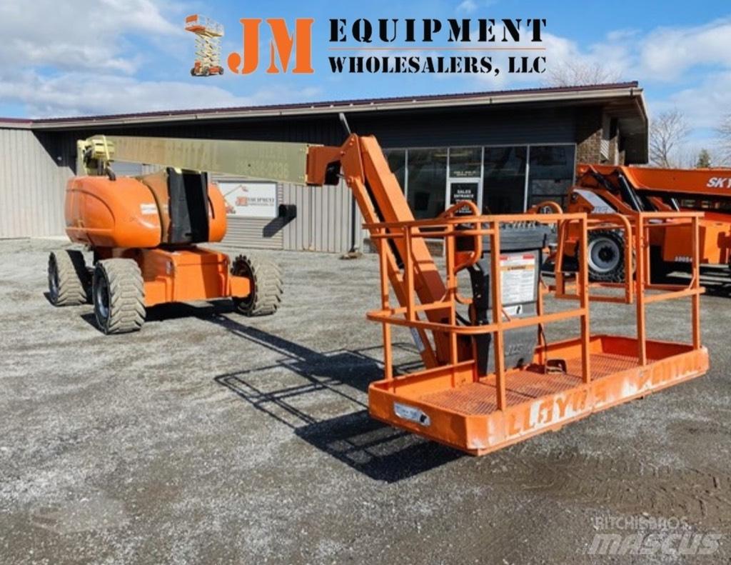 JLG 800 AJ Колінчаті підйомники