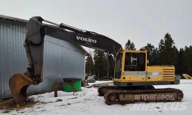 Volvo EC 230B Гусеничні екскаватори