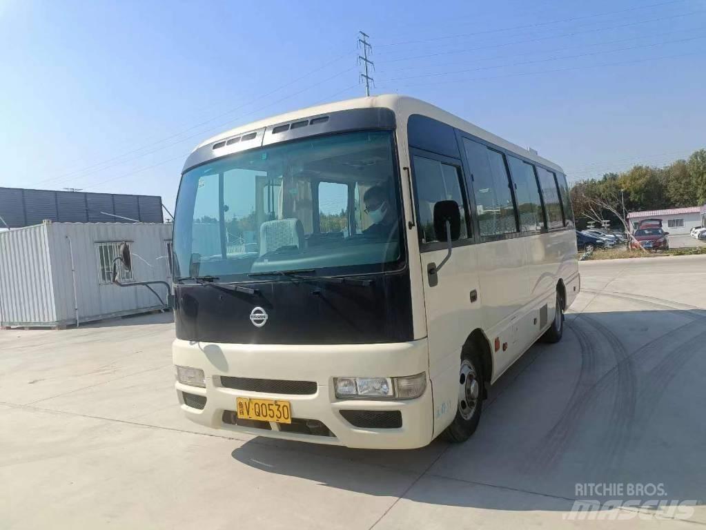 Nissan Civilian Міжміські автобуси