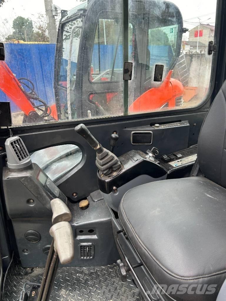 Hitachi ZX 60 Міні-екскаватори < 7т