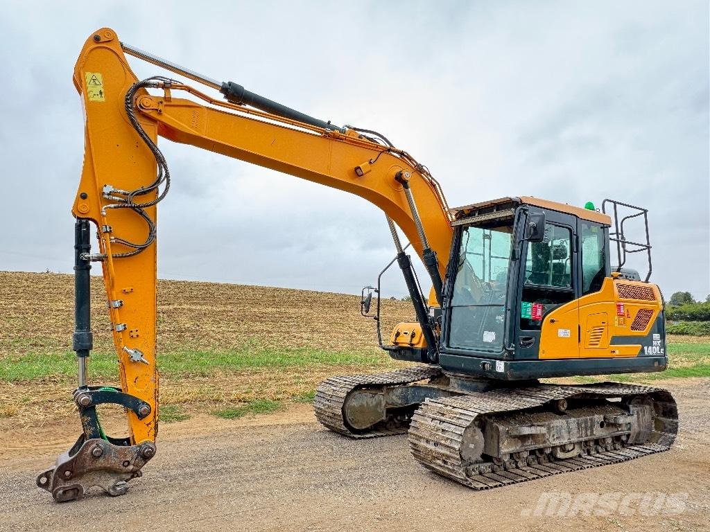 Hyundai HX140 LC Гусеничні екскаватори