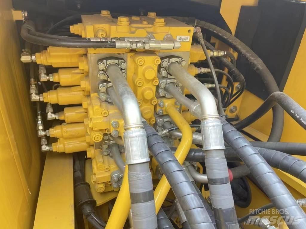CAT 315 E Середні екскаватори 7т. - 12т.