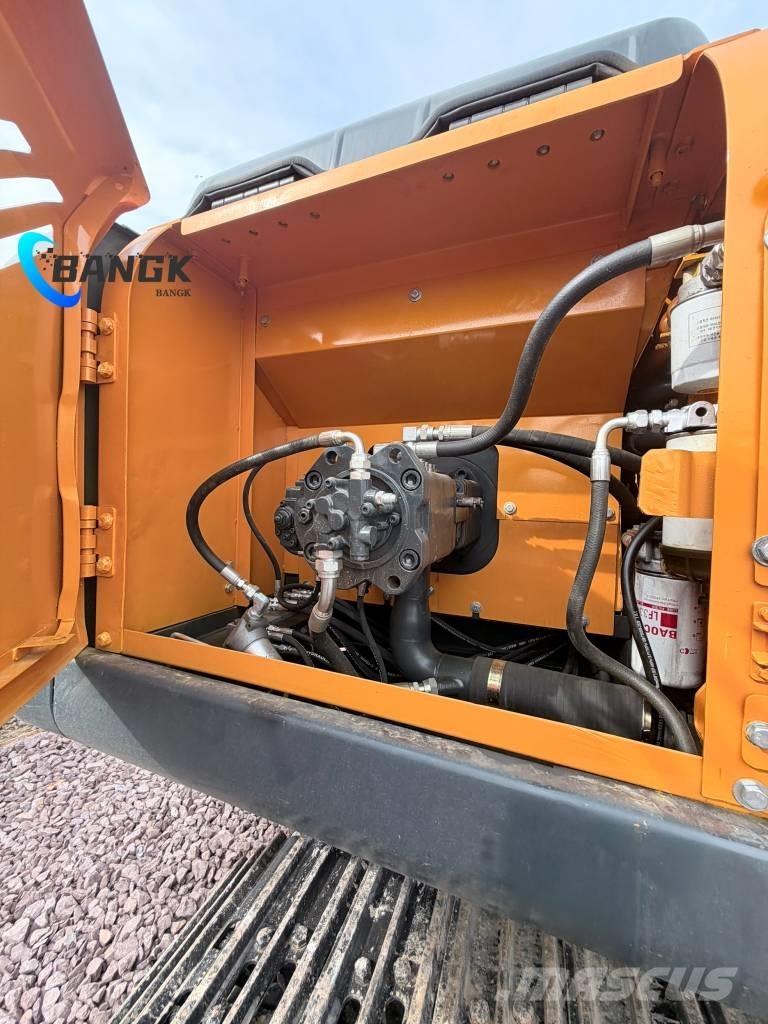 Hyundai XH220HD Гусеничні екскаватори