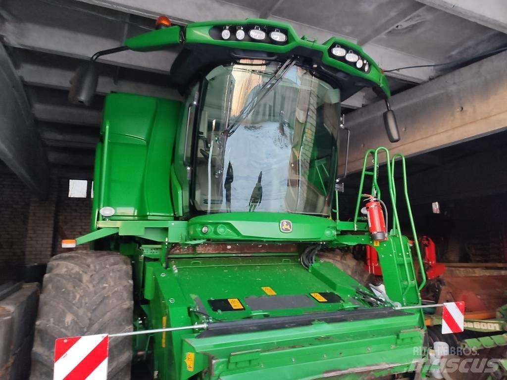 John Deere T 670 i Зернозбиральні комбайни