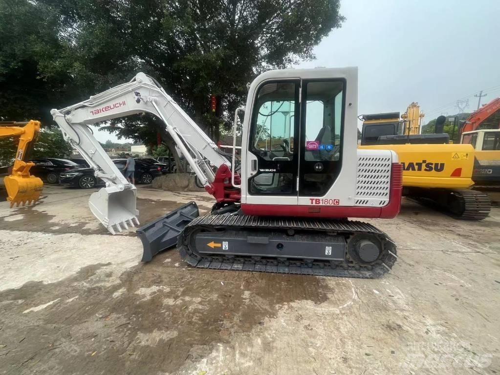 Takeuchi TB180C Гусеничні екскаватори