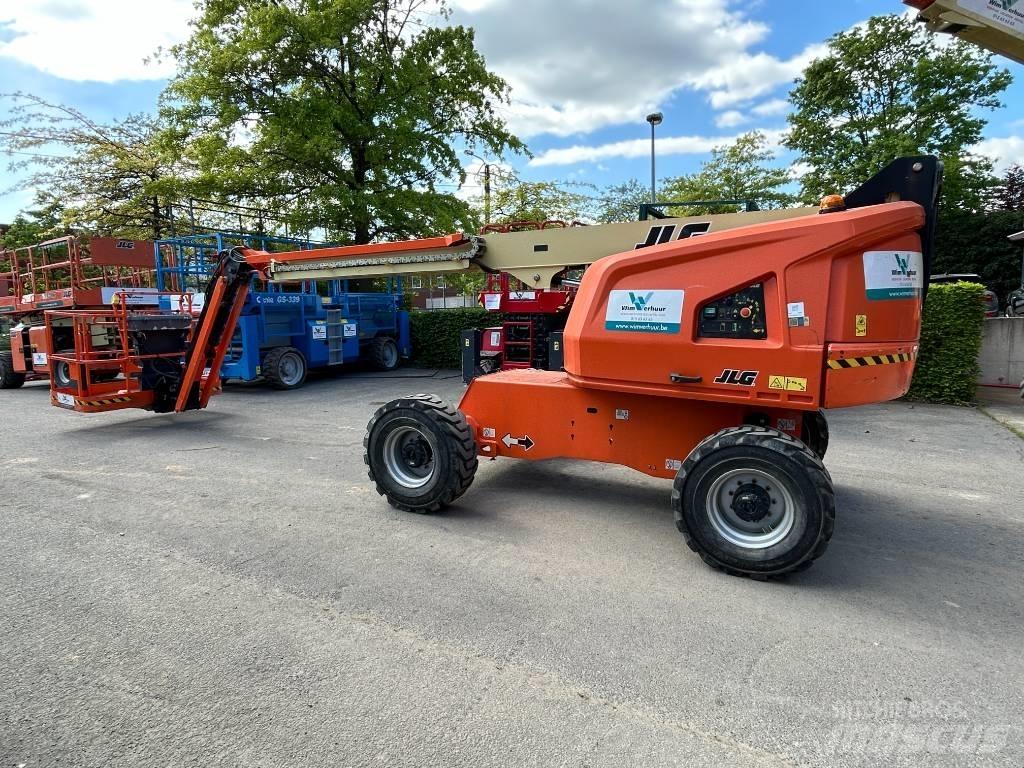 JLG 460 SJ Телескопічні підйомники