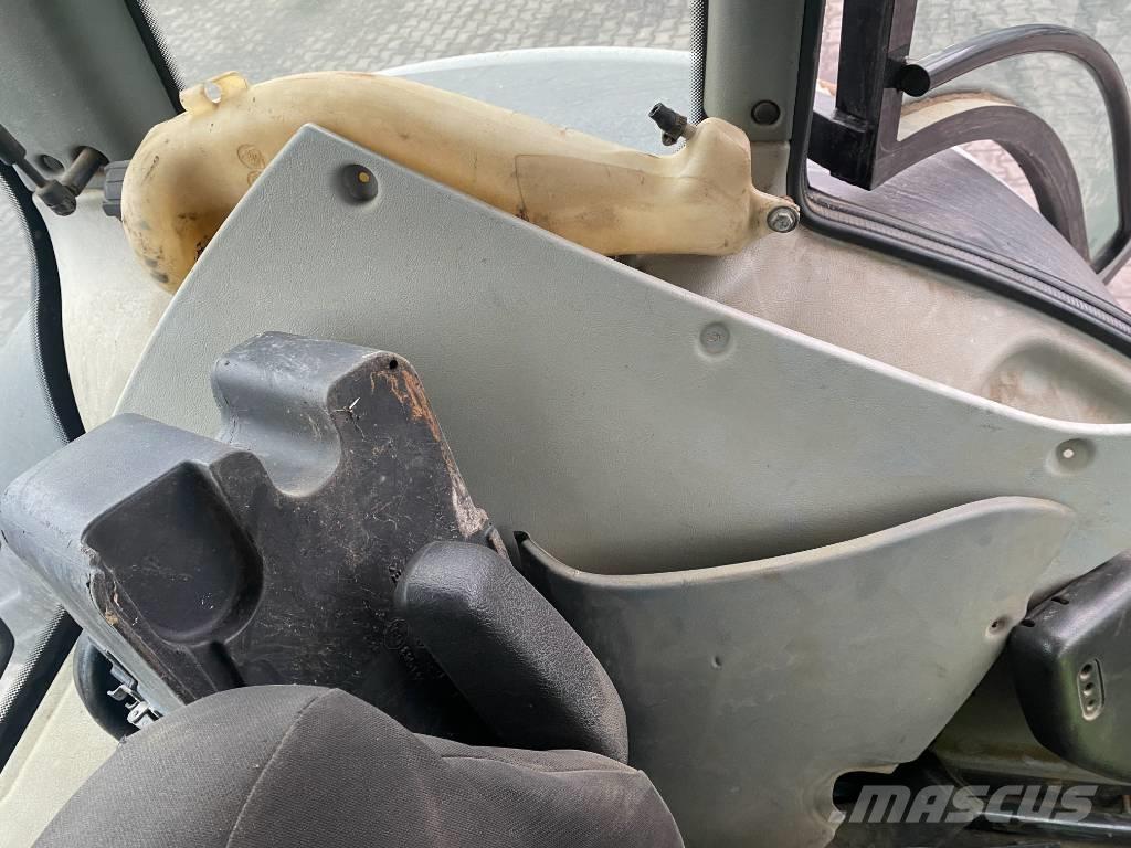 Valtra T 161 Трактори