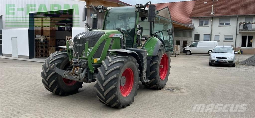 Fendt 724 Vario S4 Трактори