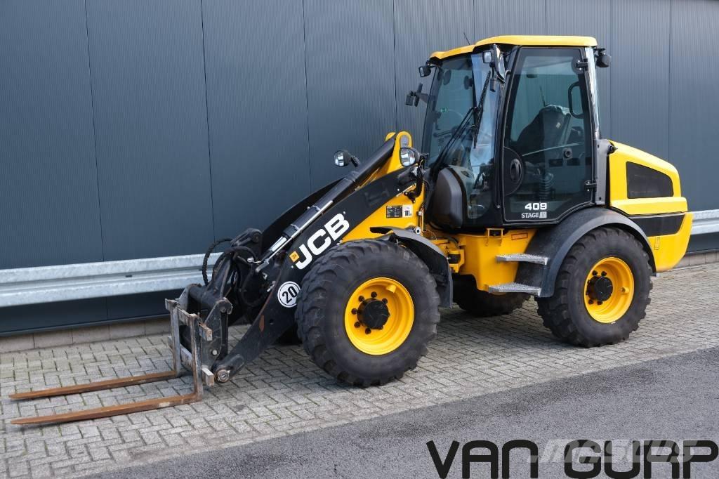 JCB 409 Фронтальні навантажувачі