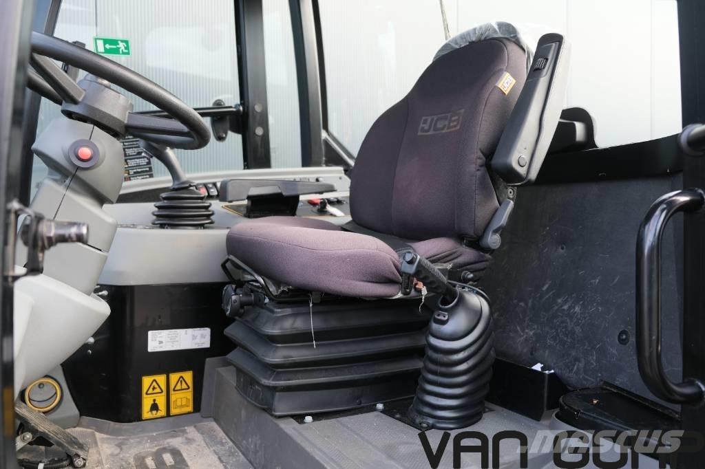 JCB 409 | 2023 | 548h Фронтальні навантажувачі