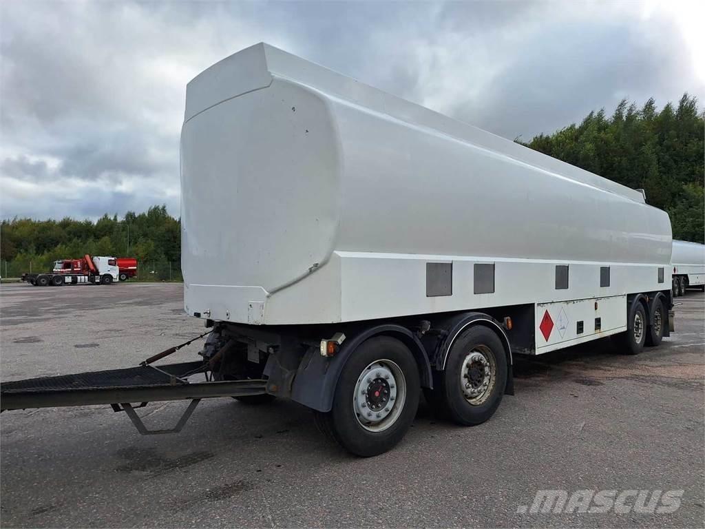  SAF/Mattila MS4 Причепи-цистерни