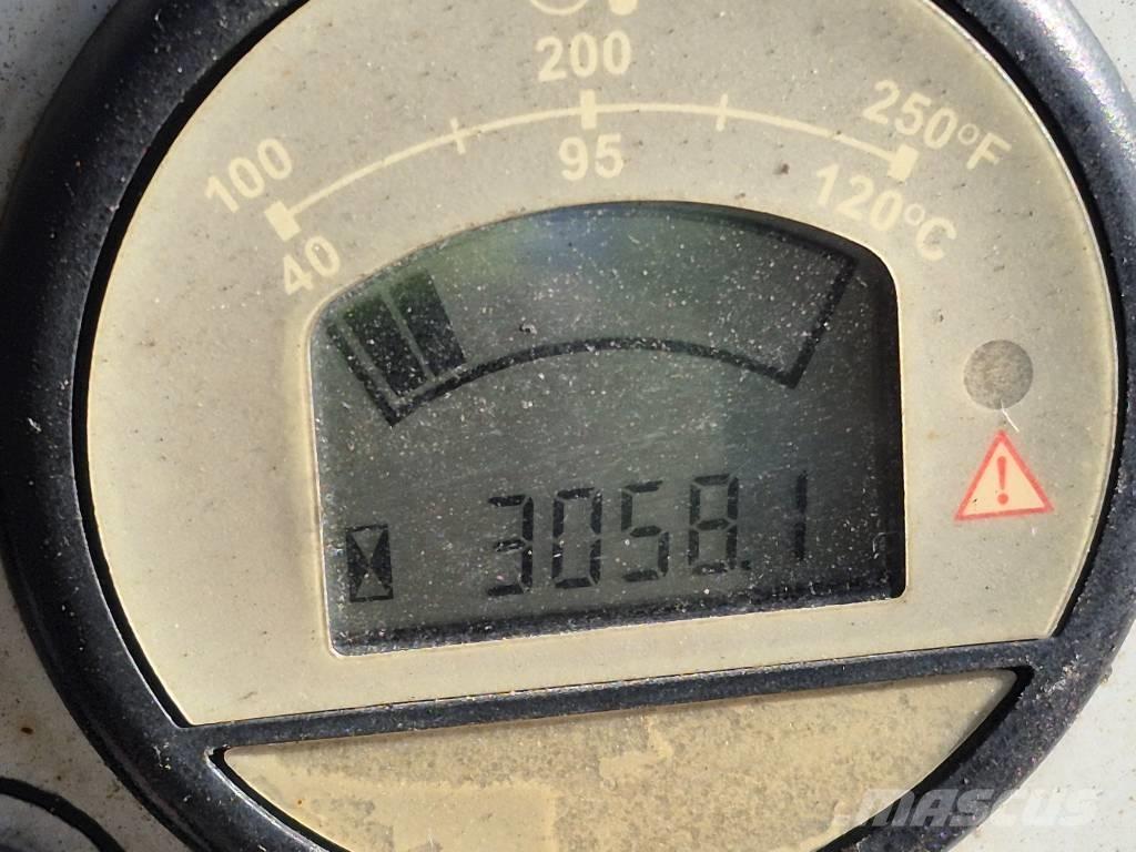 Moffett M5 50.4P Інше