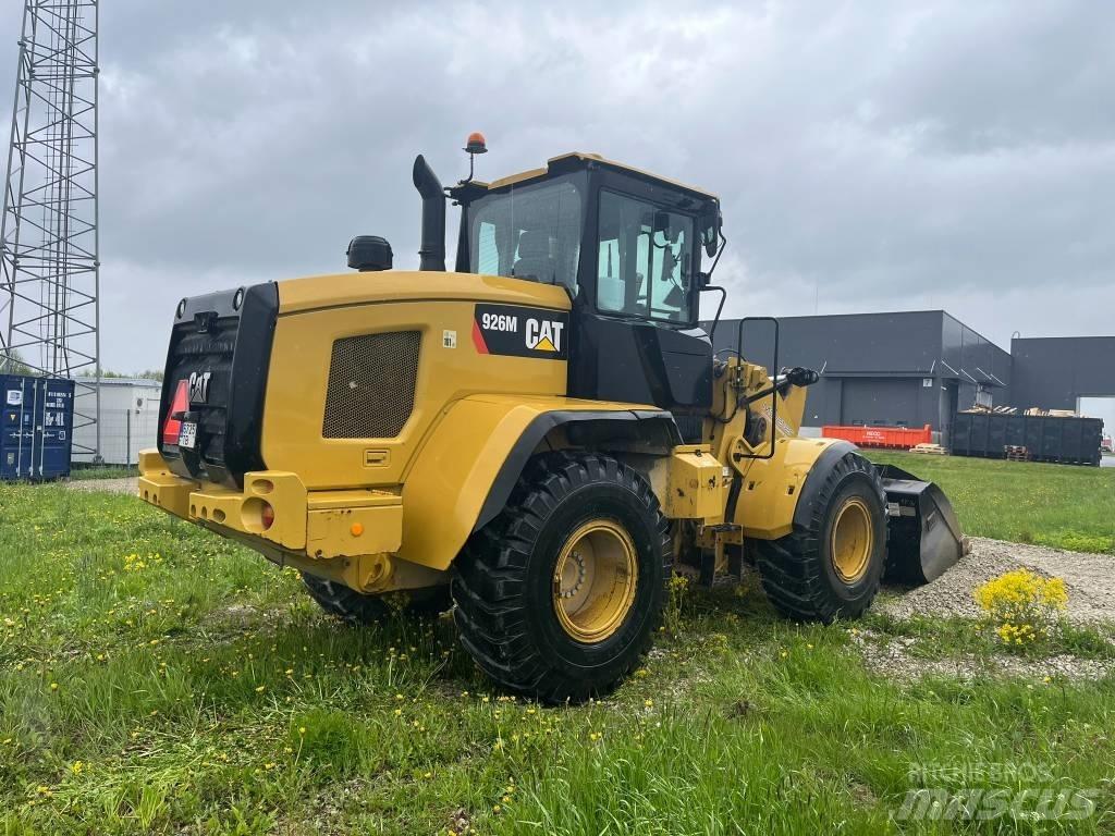 CAT 926M Фронтальні навантажувачі