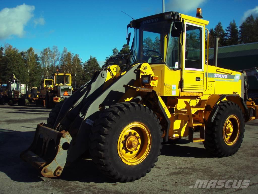Volvo L 70 C Фронтальні навантажувачі