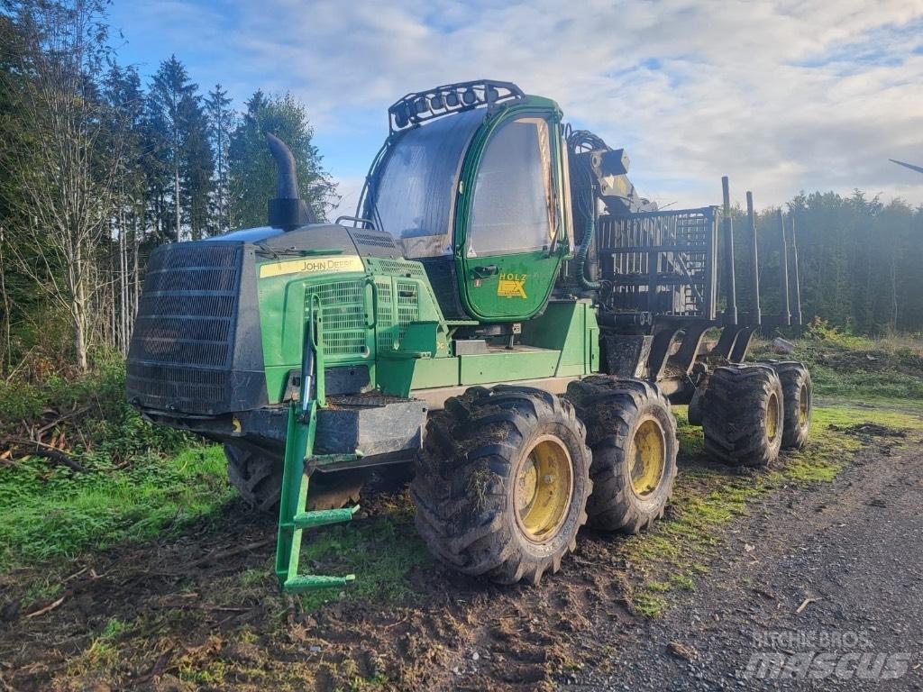 John Deere 1210 G Форвардери