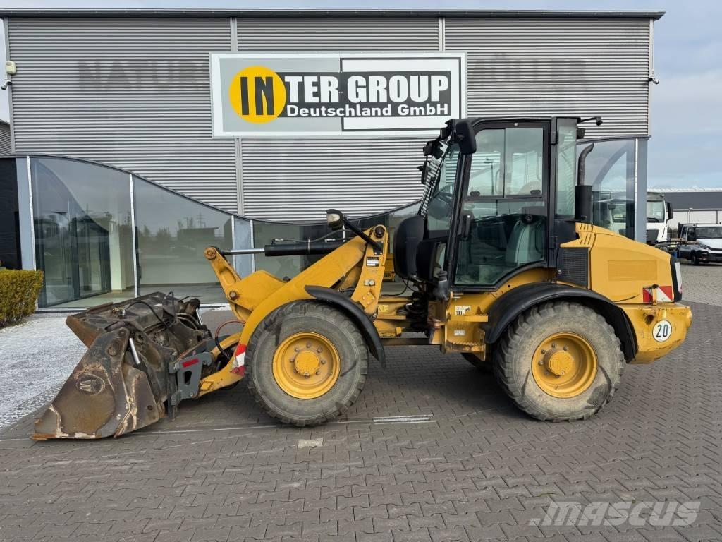 CAT 908 H Фронтальні навантажувачі