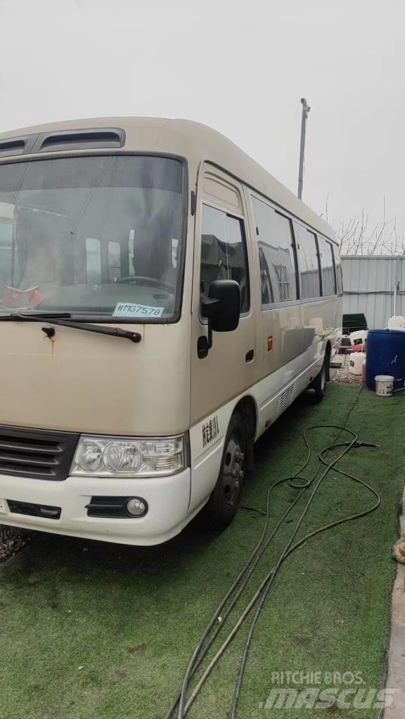 Toyota Coaster Міжміські автобуси