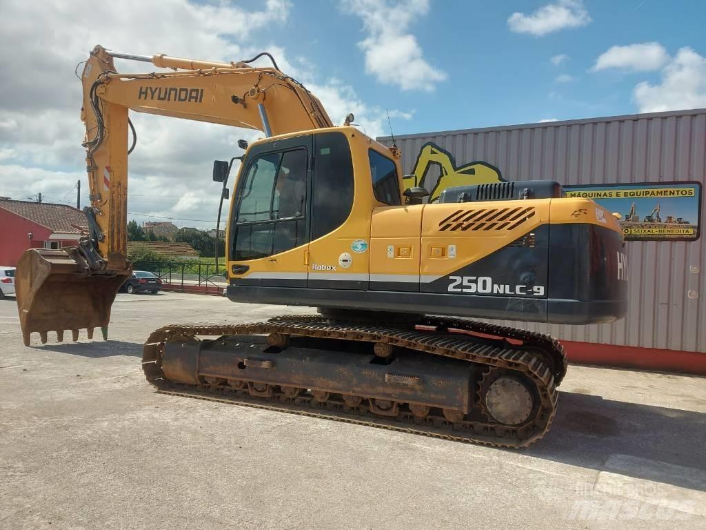 Hyundai R 250 -9 Гусеничні екскаватори