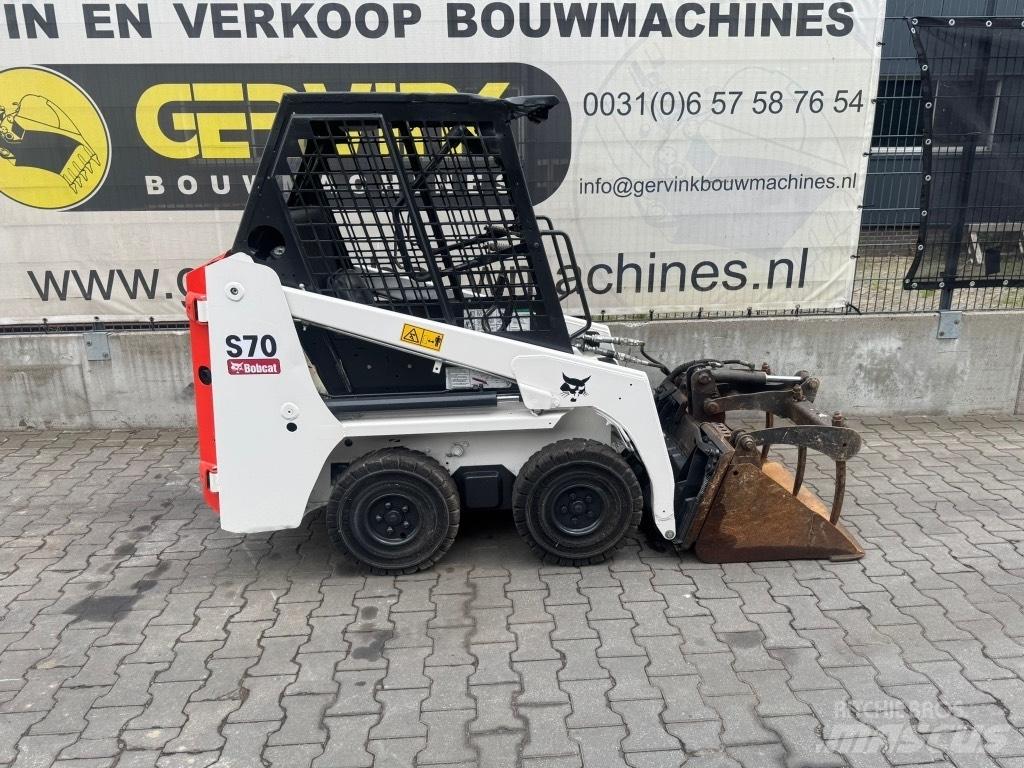 Bobcat S70 Міні-навантажувачі