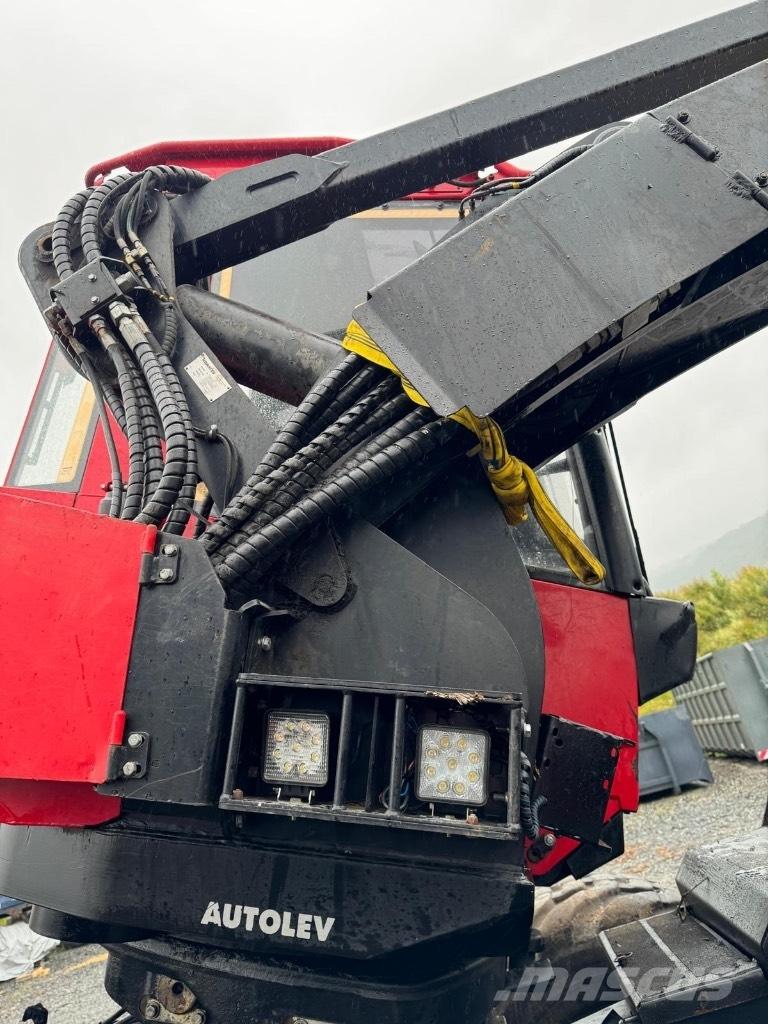 Komatsu 931.1 Харвестери