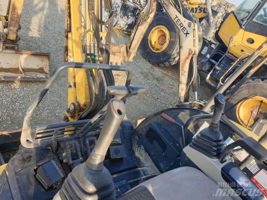 Komatsu PC26MR-3 Міні-екскаватори < 7т