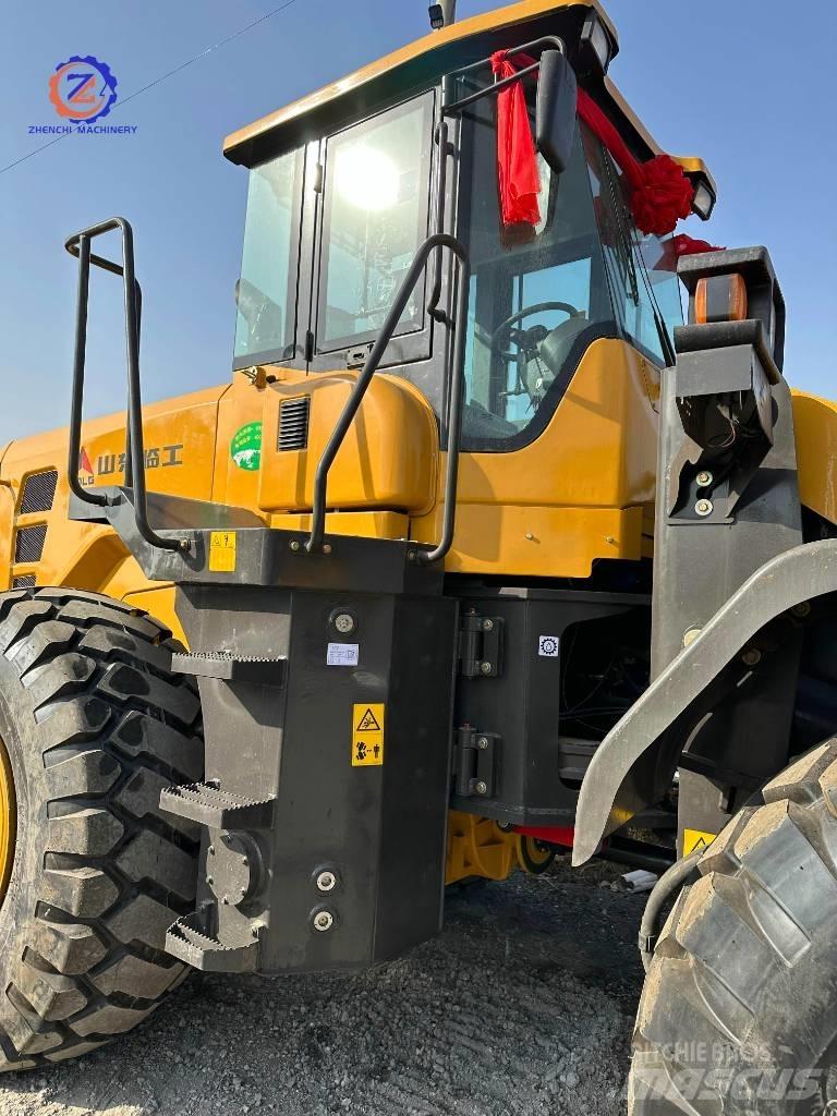 Lingong L 956 Фронтальні навантажувачі