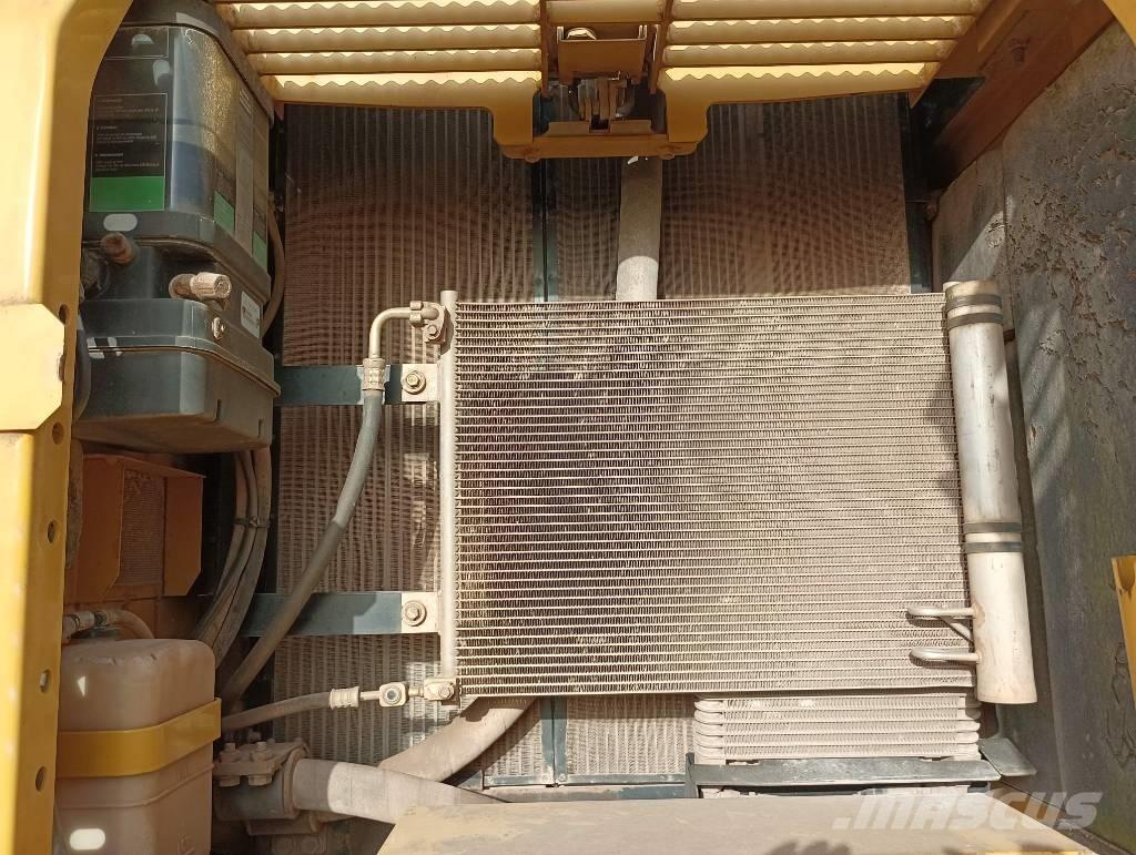 Komatsu PC 210 LC-8 Гусеничні екскаватори