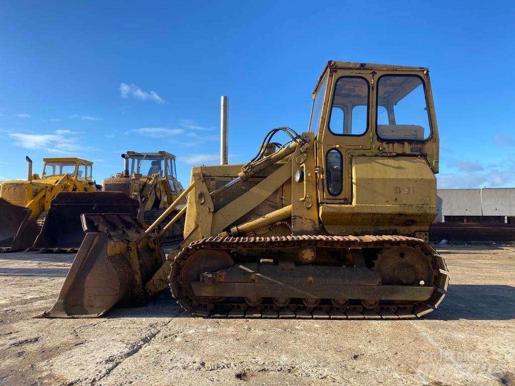 CAT 931 Гусеничні вантажники