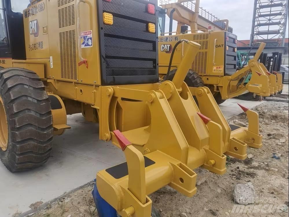 CAT 140 H Грейдери