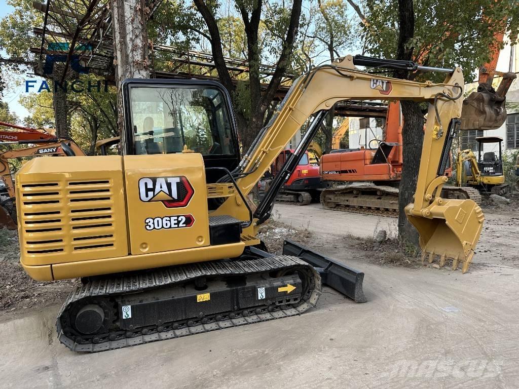 CAT 306E2 Гусеничні екскаватори