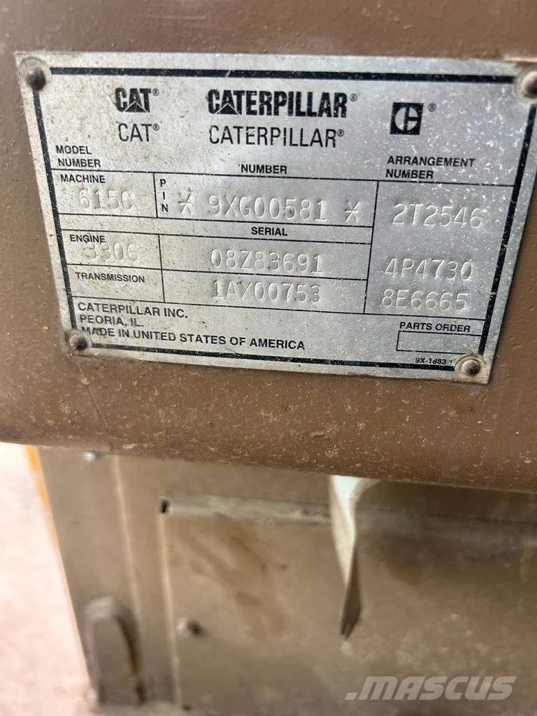 CAT 615 C II Скрепери