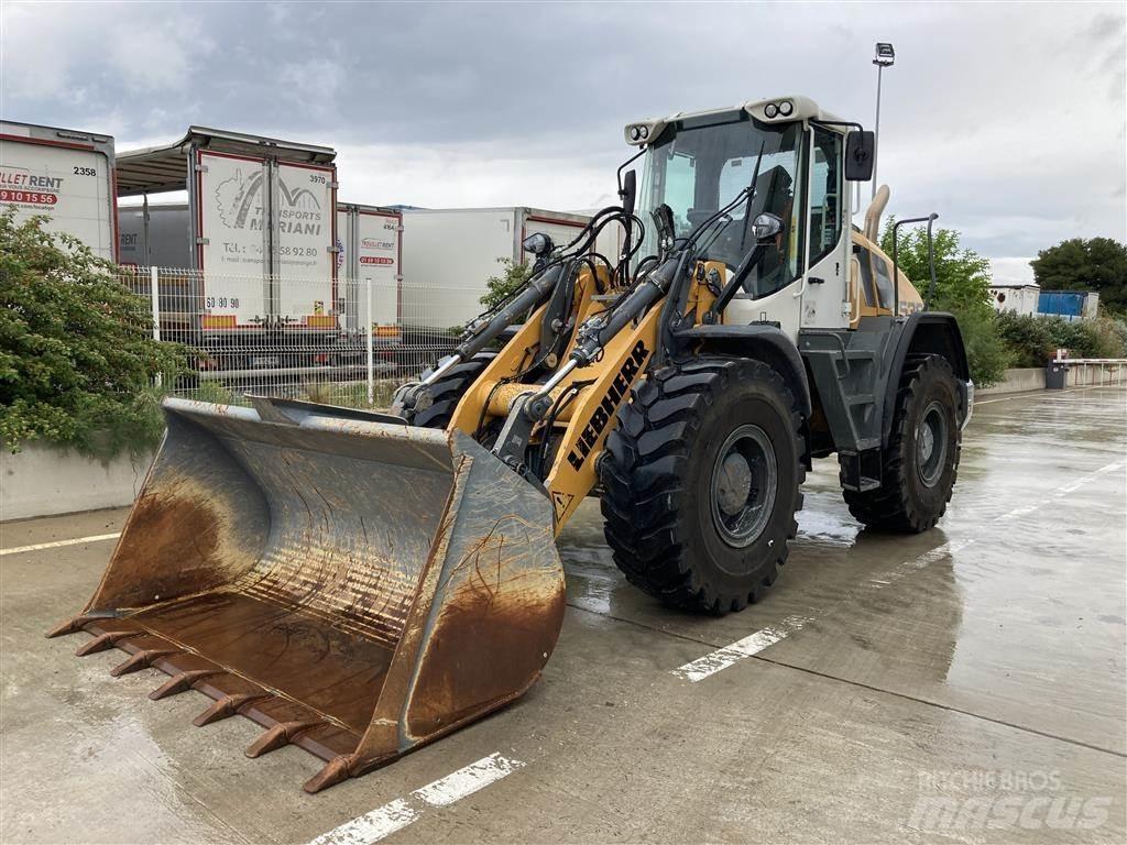 Liebherr L 538 Фронтальні навантажувачі