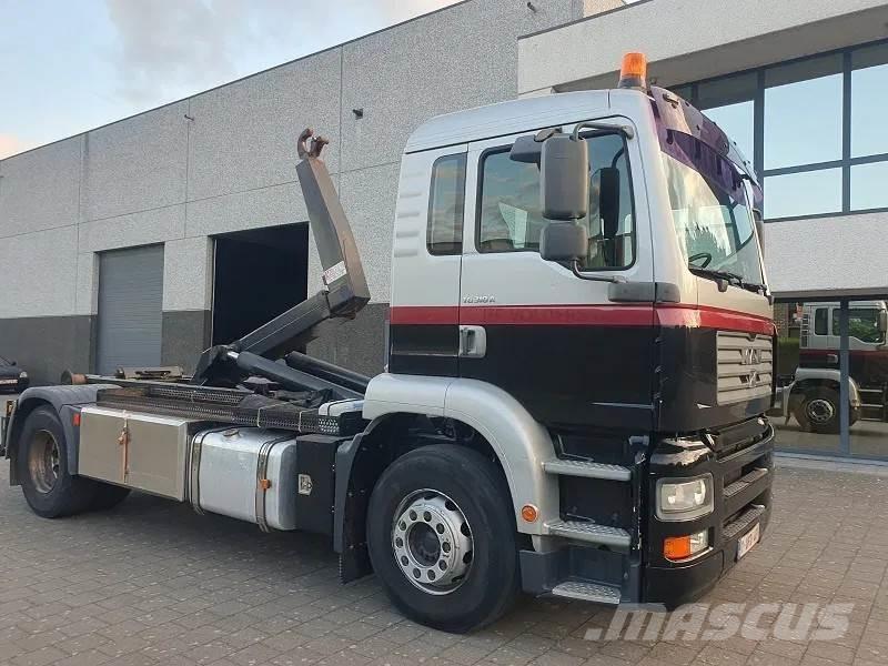 MAN TG 310 A Вантажівки з гаковим підйомом