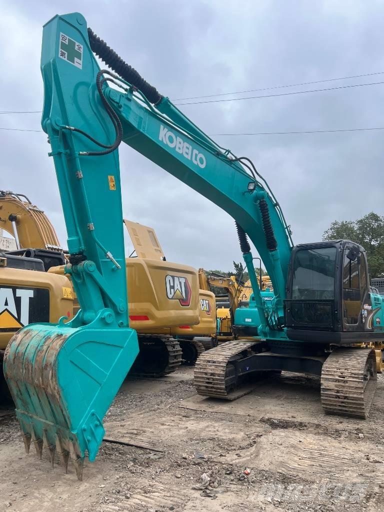 Kobelco SK 200 Гусеничні екскаватори