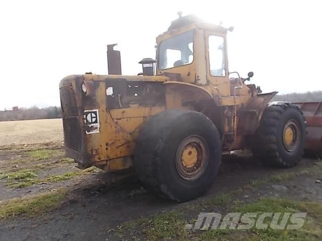 CAT 980B Фронтальні навантажувачі