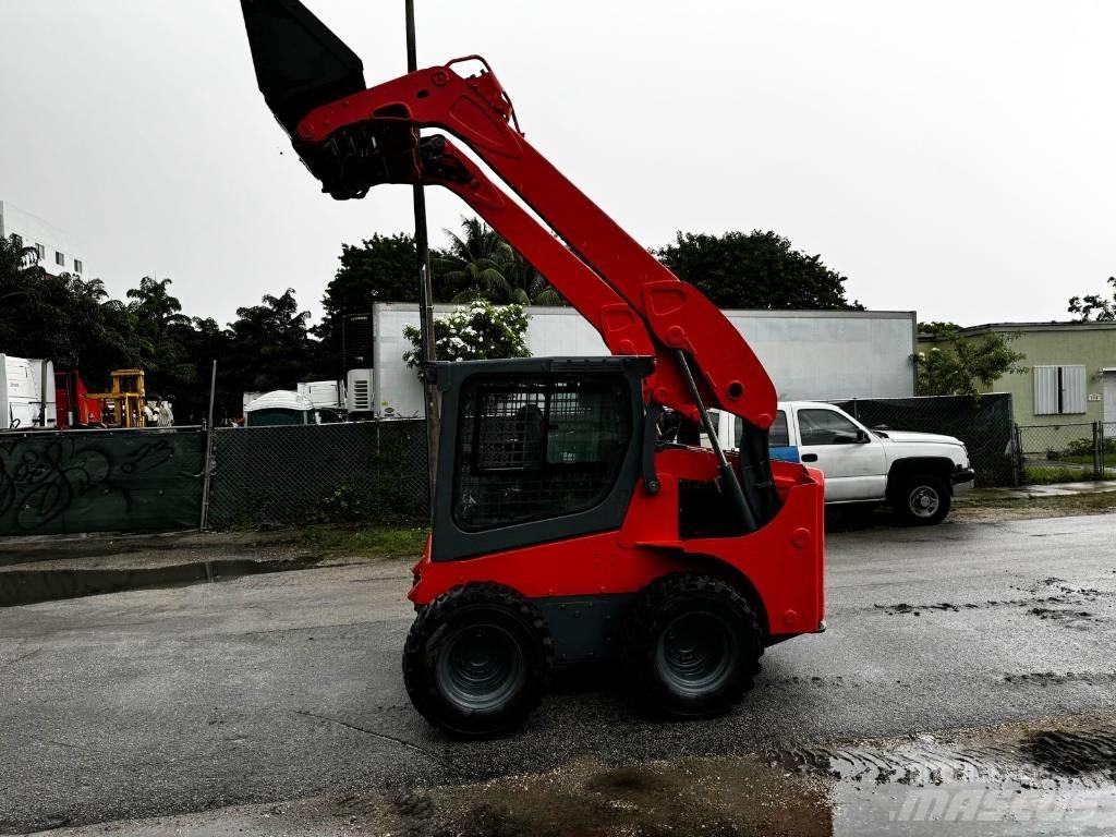 Kubota SSV 75 Міні-навантажувачі