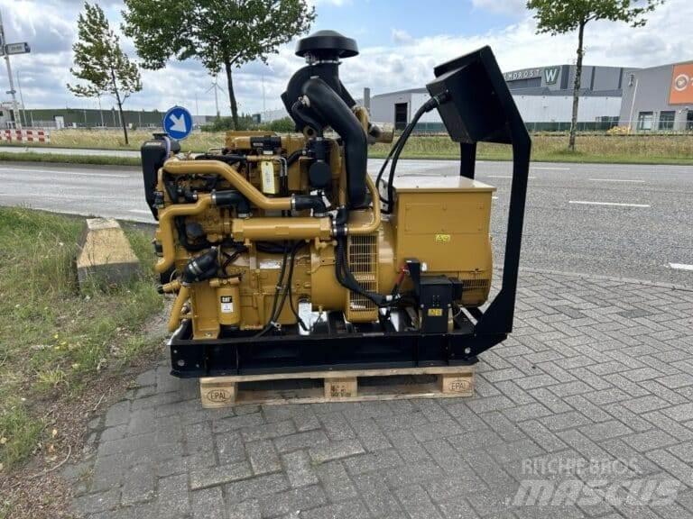 CAT C4.4 Суднові допоміжні двигуни