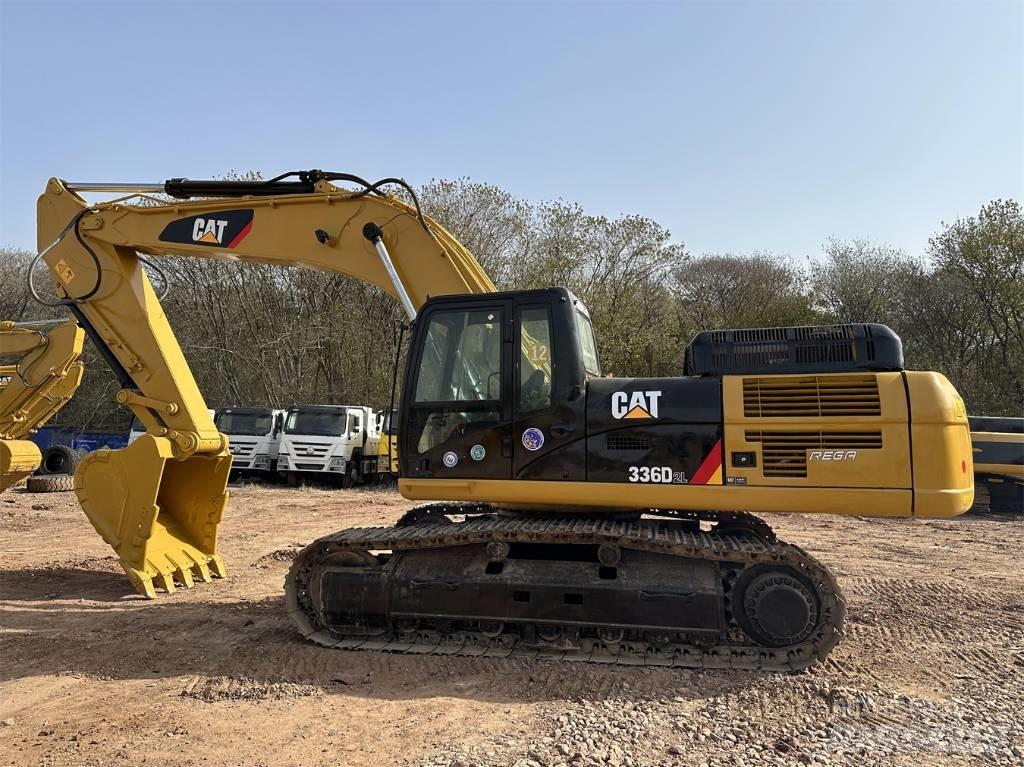 CAT 336DL Гусеничні екскаватори