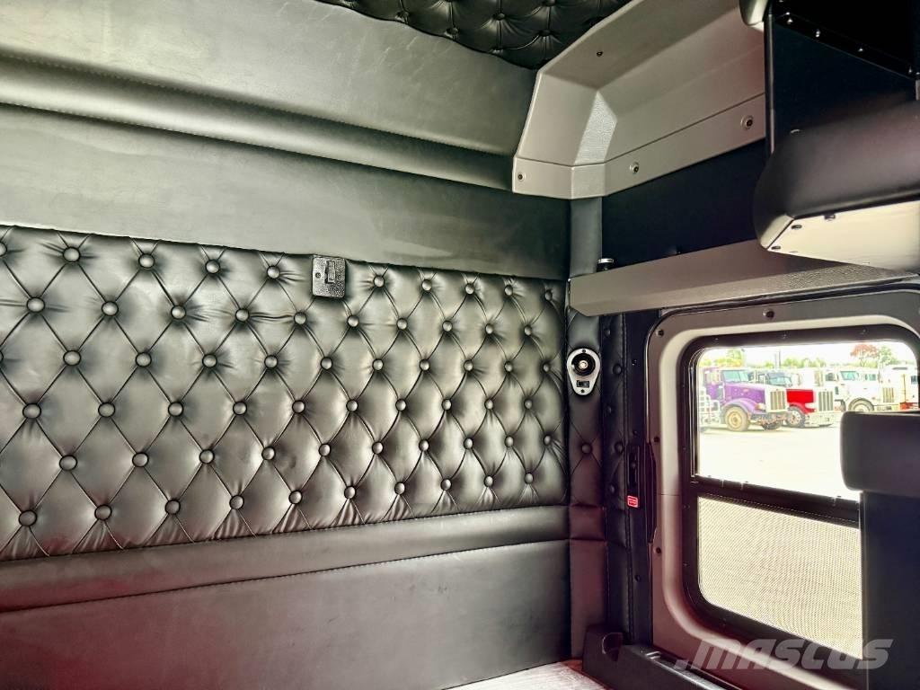 Kenworth W 900 Евакуатори