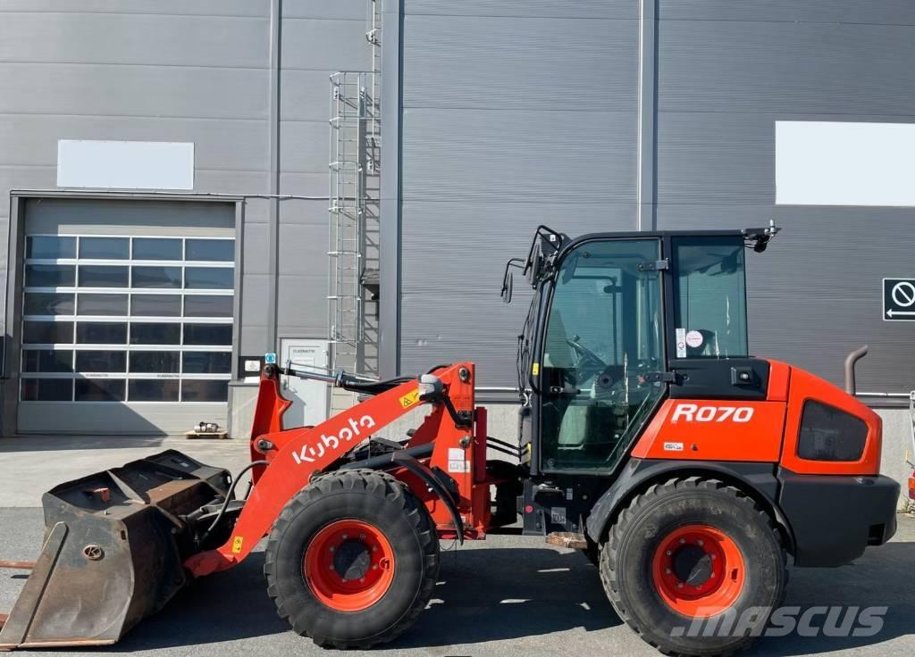 Kubota R 070 HW Фронтальні навантажувачі