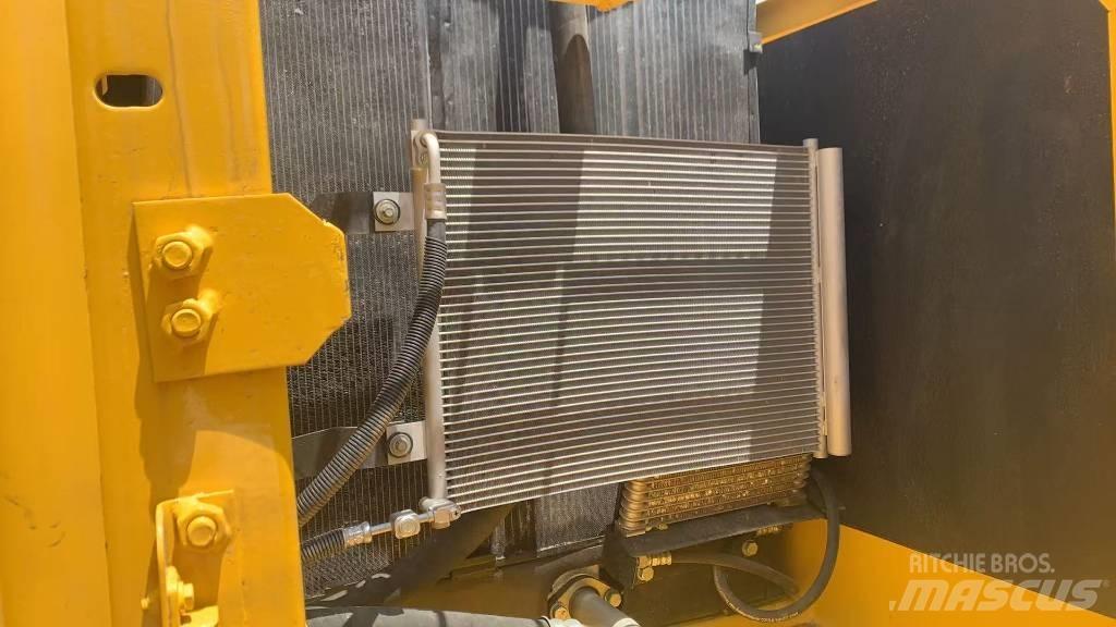 Komatsu PC 200 -8mo Гусеничні екскаватори