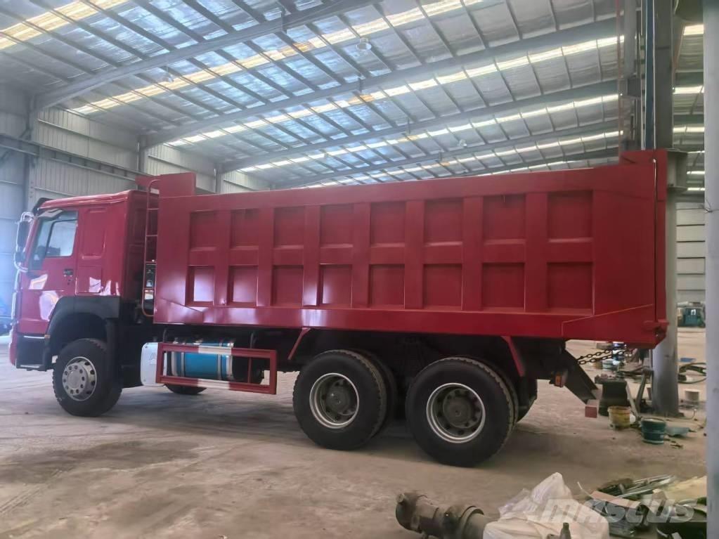 Sinotruk HOWO371 Самоскиди