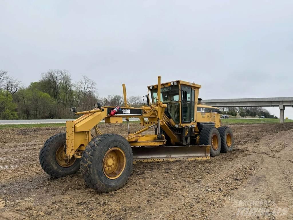 CAT 140H Грейдери