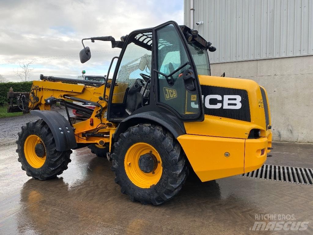 JCB TM 310 S Телескопічний навантажувач