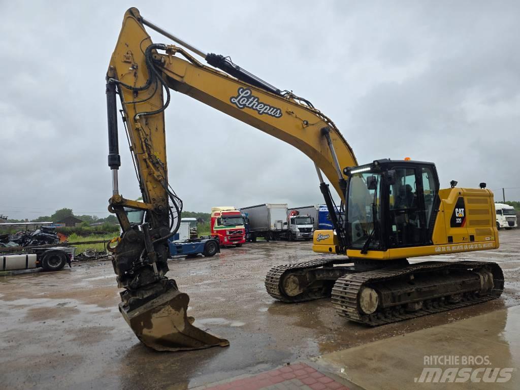 CAT 320 Гусеничні екскаватори